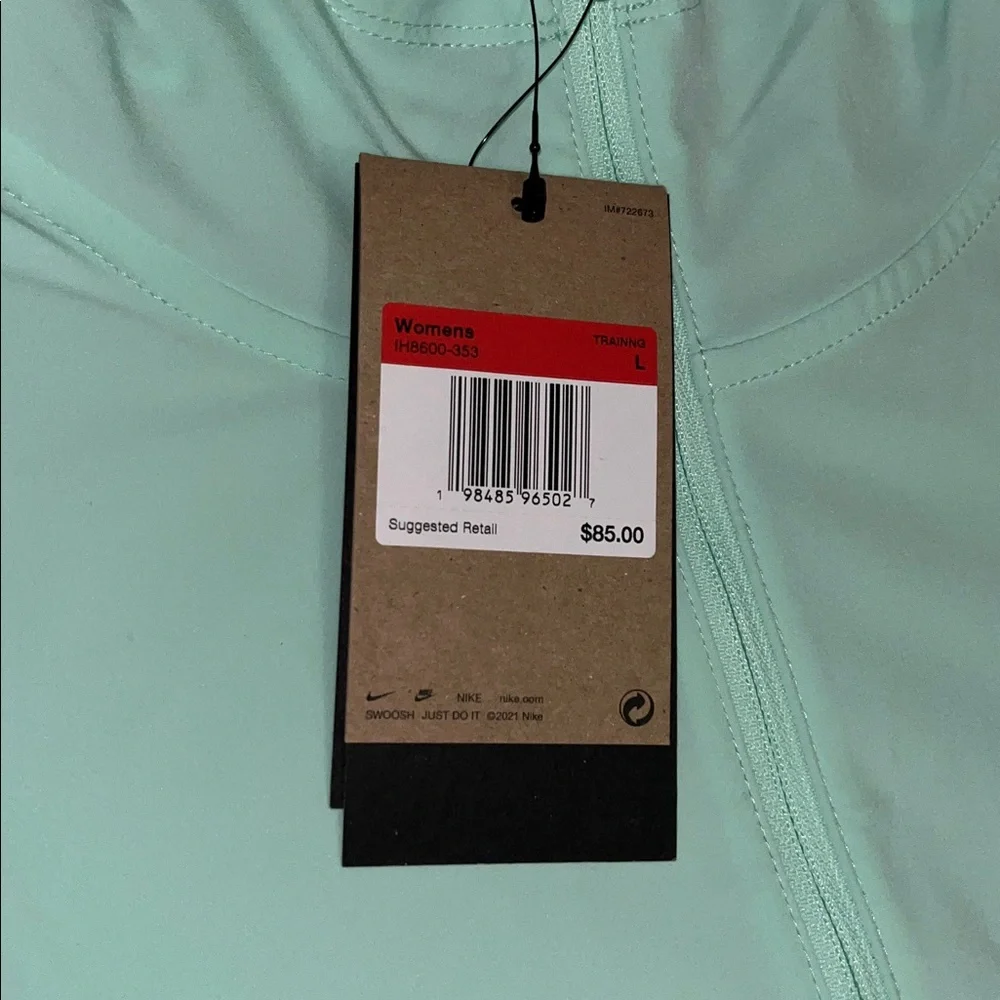 Nike Women's Mint Color Training Utility Jacket - Picture 4 of 4
